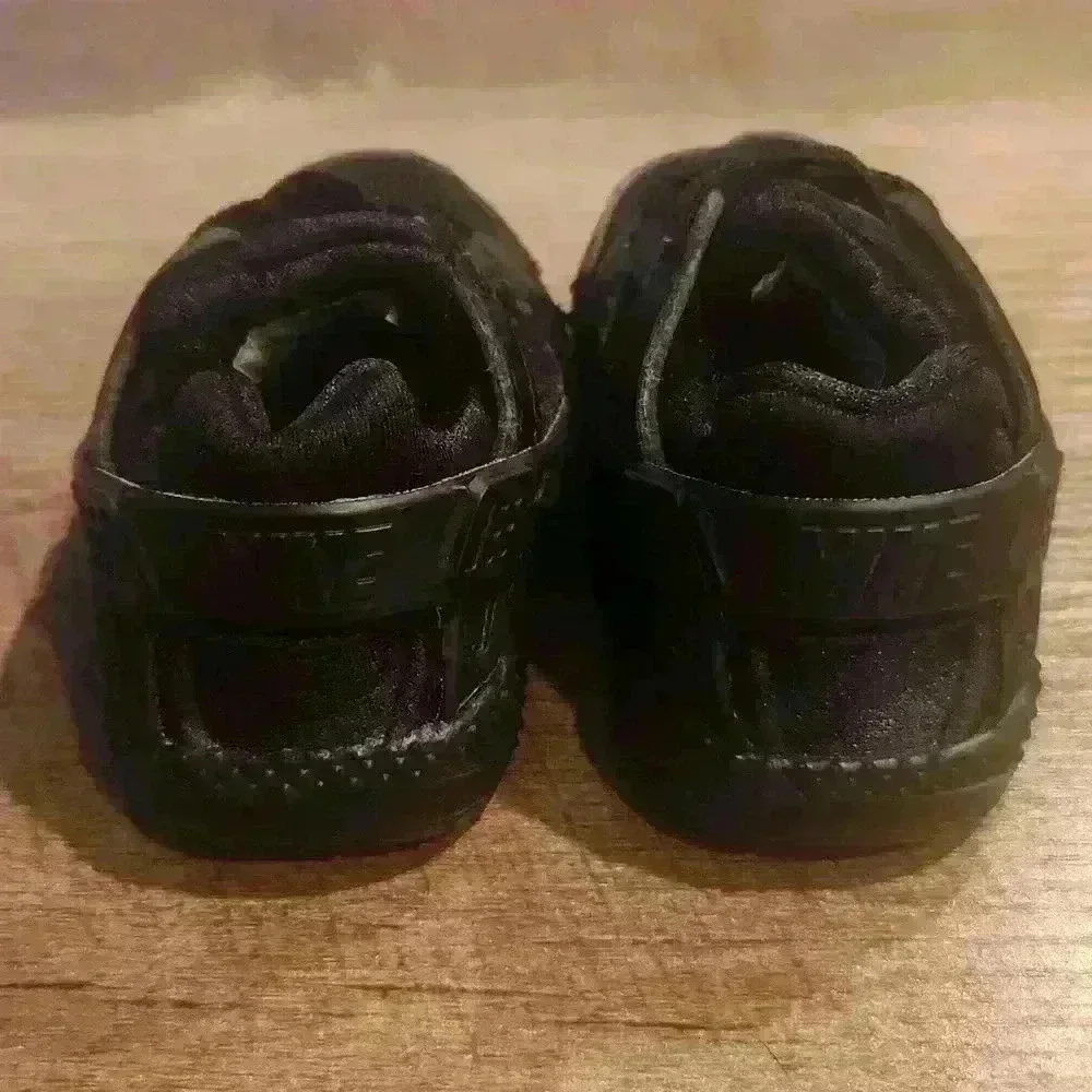 Nike Huarache Toddler Size 4